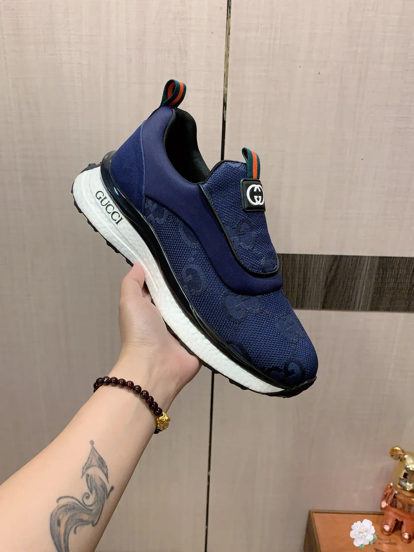 Men's men's shoes💰460💰💰🎩🎩[Lightning][Lightning] "Gucci*" The latest • popular casual shoes, top brand [seduce] luxury ~ purchasing agency, top ~ quality. [Strong] The upper is made of imported breathable cowhide with woven material ➕ breathable sheepskin feet (•) and fine workmanship. The original stylish and stylish soft rubber wear-resistant and non-slip outsole is light and comfortable on the feet. The real thing looks better when photographed. 004: Size: 38-44, 3️⃣ colors selected